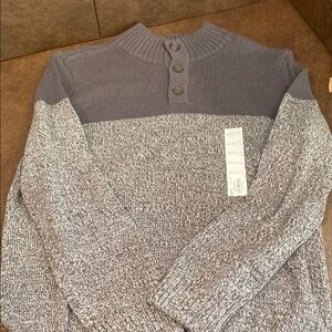 Kohl's Gray Crewneck Sweater